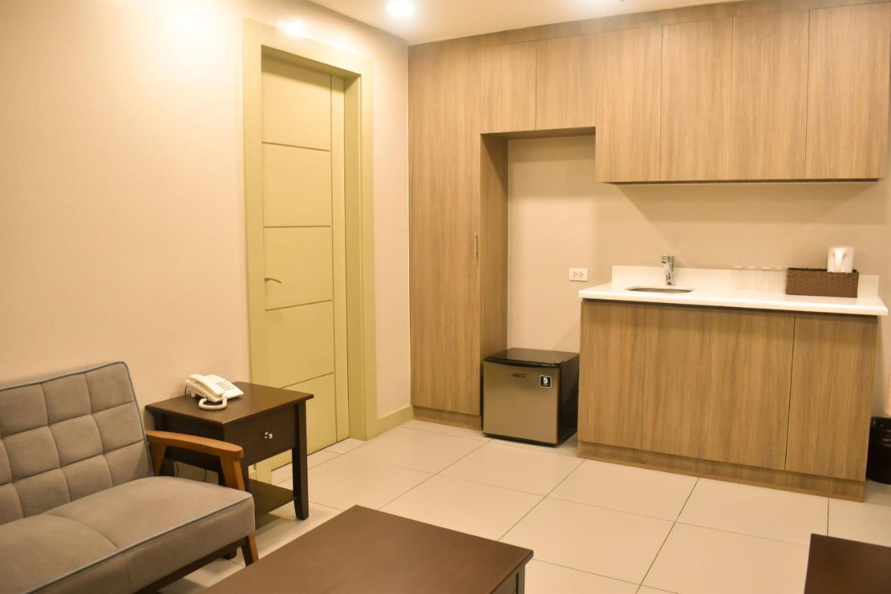 Lelita Hotel - Certified Quarantine Facility Makati City Exterior foto